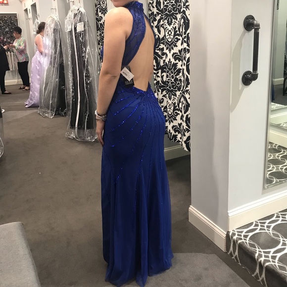 Beautiful Royal Blue Sean Collection Prom Dress!! - Picture 3 of 6